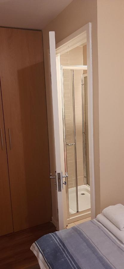 Delightful Home Stay - Double Ensuiteroom. グラスゴー エクステリア 写真