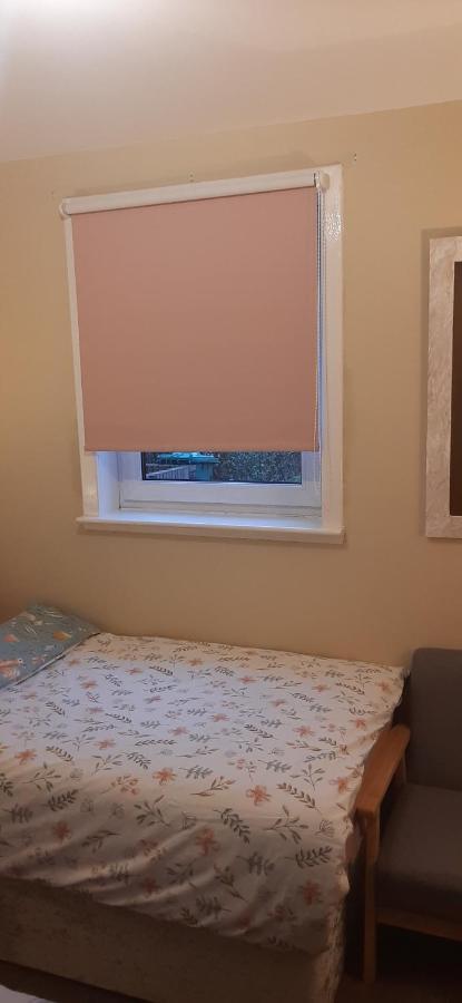 Delightful Home Stay - Double Ensuiteroom. グラスゴー エクステリア 写真